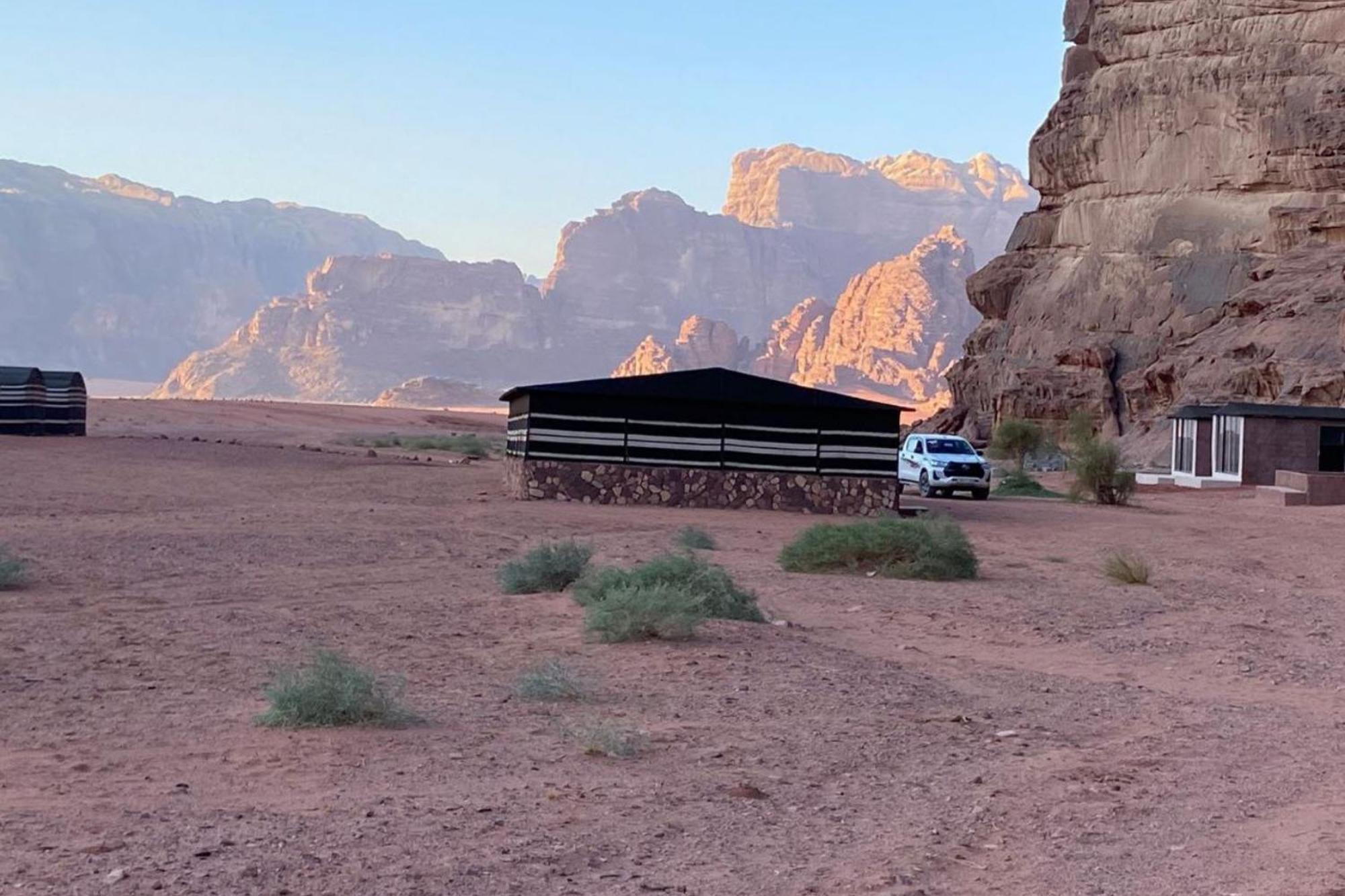 Welcome To Wadi Rum Camp Hotell Exteriör bild