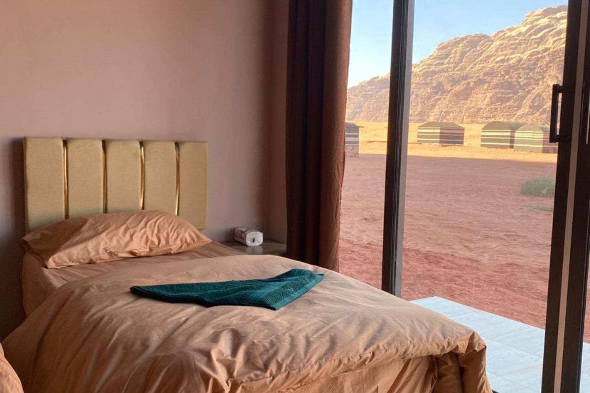 Welcome To Wadi Rum Camp Hotell Exteriör bild